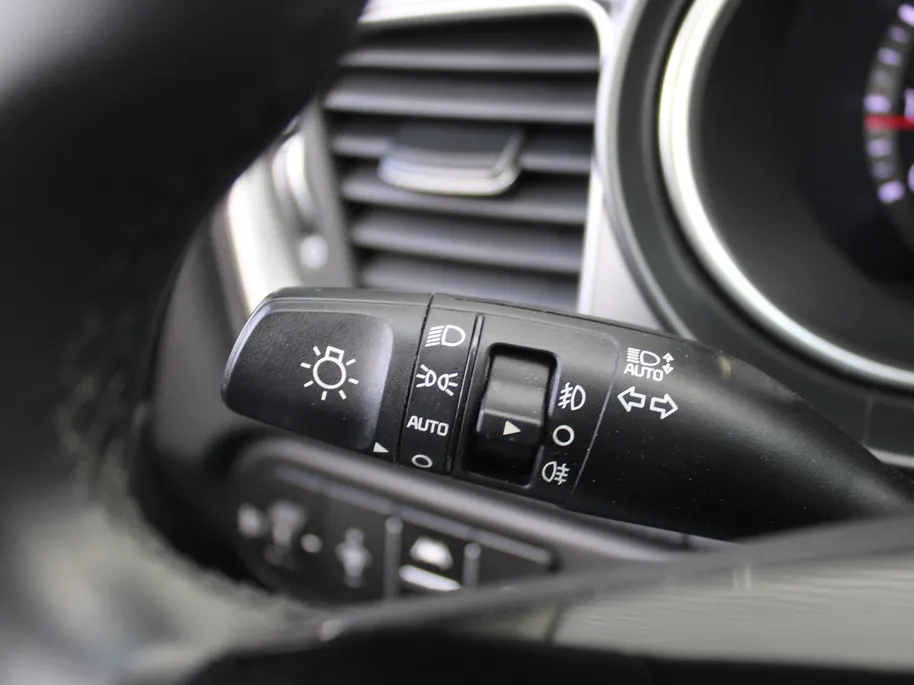 Kia Ceed Sportswagon 1.5 T-GDi DCT7 DynamicLine | Automaat | BTW Auto | Navi | Clima | Cruise adapt. | 16' LM | Camera | LED |