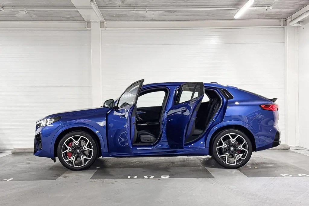 BMW iX2 eDrive20