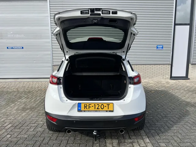 Mazda CX-3 2.0 SkyActiv-G 120 SkyLease GT | Trekhaak | Navigatie Full Map | Lederen Interieur | 18' LM Velgen | Head-up Display