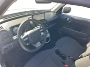 Hyundai Inster Evolve Sky 49 kWh Zeer rijk uitgevoerd met oa schuif/kanteldak, airco etc! Nu met DEMOKORTING! Incl. resterend fabrieksgarantie!!