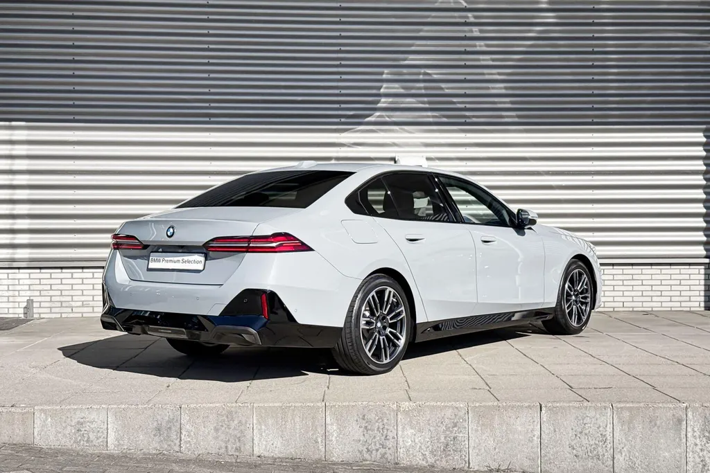 BMW 5 Serie Sedan 520i