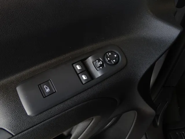 Fiat E-Doblò 50 kWh 136 L1