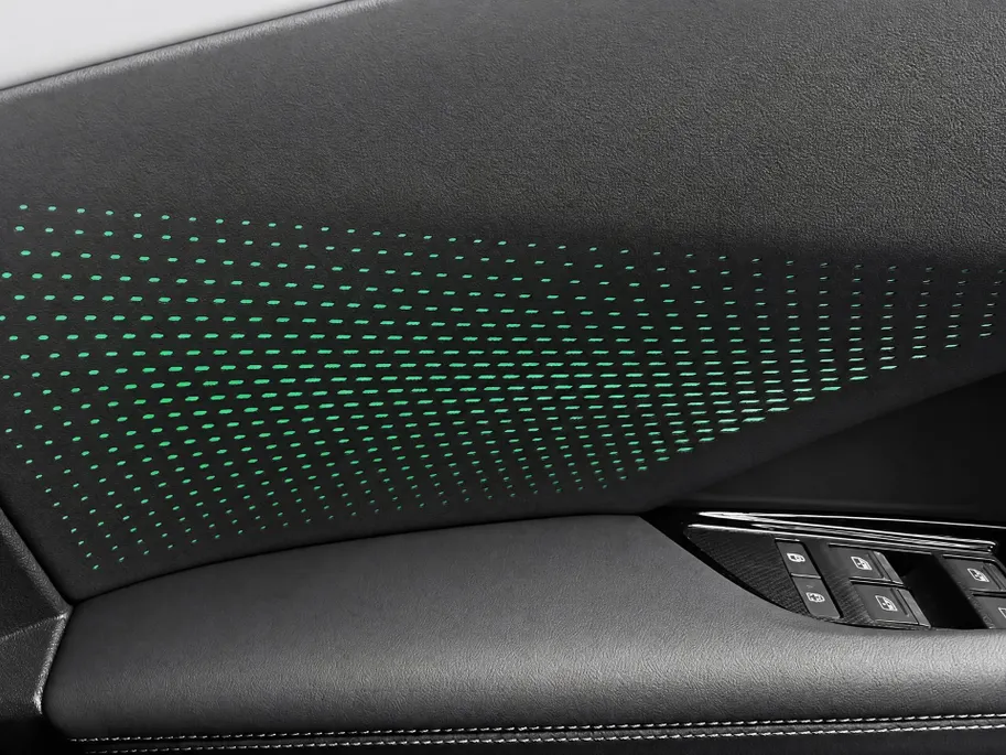 Audi Q3 Sportback 1.5 TFSI e-hybrid S edition 272 PK · Matrix LED koplampen · OLED achterlichten · Tech pakket Pro