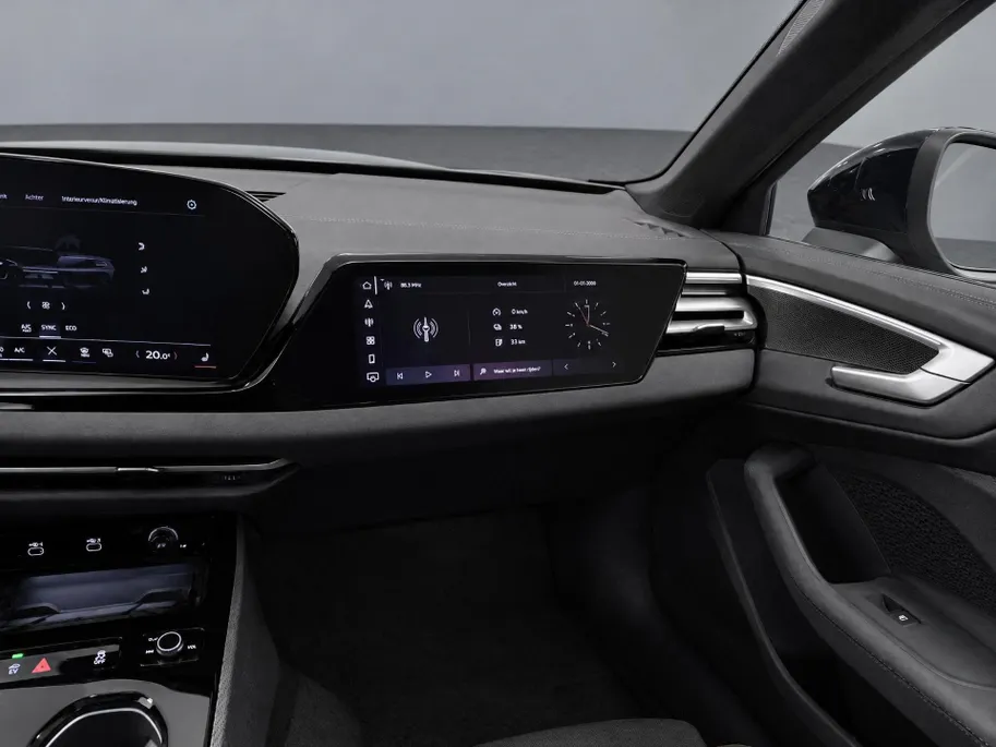 Audi A5 Avant 2.0 367pk e-hybrid Quattro S edition Competition · Panoramadak · Wegklapbare Trekhaak · 360 Camera