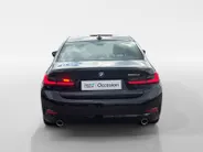BMW 3 Serie 320e Business Edition Plus *Automaat*Navigatie*Parkeersensoren*Carplay*Lederen bekleding*Stoelverwarming*LM.Velgen*Zeer nette auto!