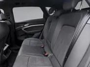 Audi Q8 e-tron 55 408pk Quattro S Edition Competition 115 kWh · SOH 90,9% · Panoramadak · Luchtvering · 360 Camera · Elek. Voorstoelen · 20'' Inch ·