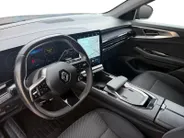 Renault Austral 1.2 E-Tech full hybrid 200 iconic | Cruise & Climate Control | Camera | Navigatie | Apple Carplay & Android Auto | Parkeersensoren | LMV | 12 Maanden BOVAG Garantie