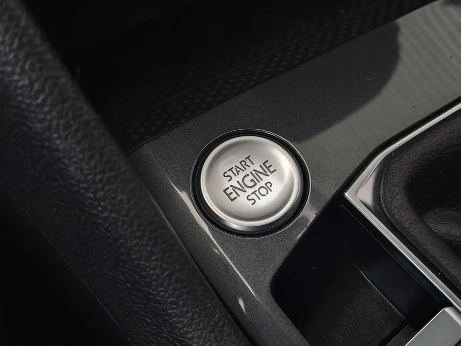 Volkswagen Tiguan 1.5 TSI Life Business | Cruise control adaptief | Navi | Camera | Apple carplay | Andriod Auto