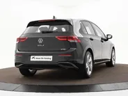 Volkswagen Golf 1.0 eTSI 110pk DSG Life Business · Camera · Keyless · Dodehoeksensor · Apple/Android Car Play · Clima · Navigatie · Garantie t/m 12-10-2026 of 60.000km