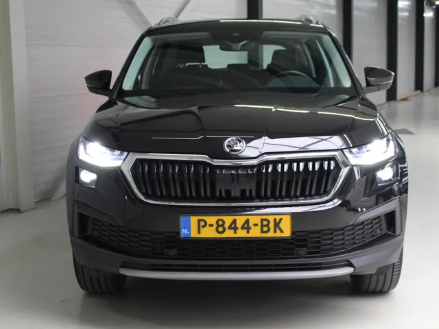 Škoda Kodiaq 1.5 TSI Business Edition Navigatie | Keyless | Eletrische achterklep | Camera | Canton Audio