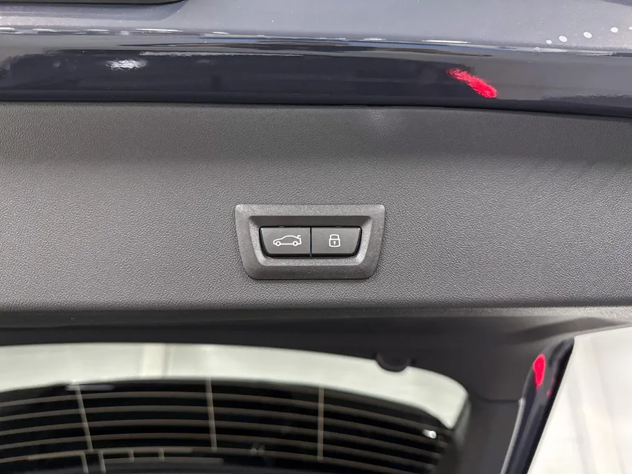 BMW iX3 50 xDrive