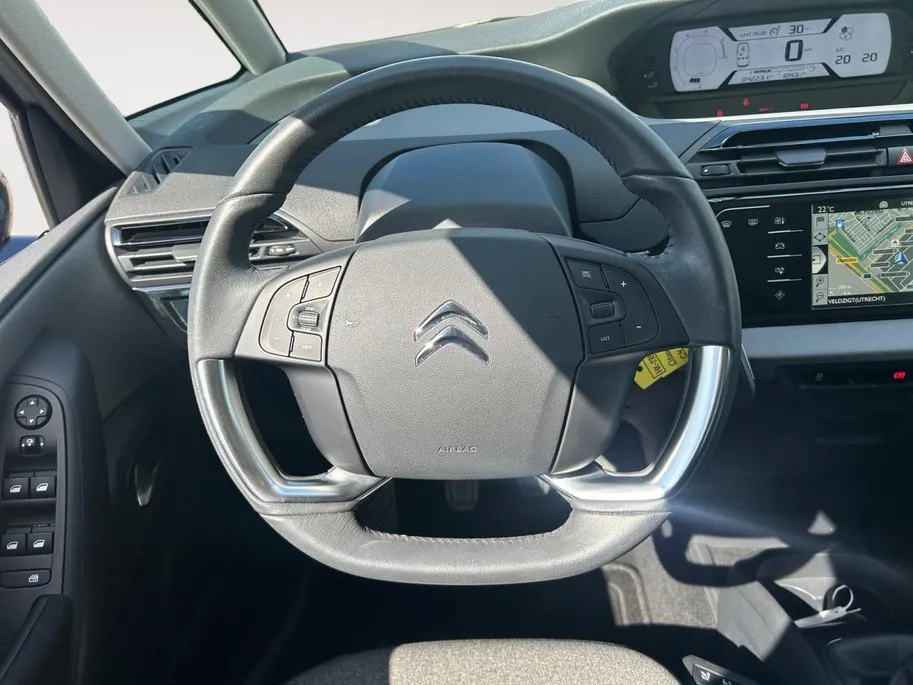 Citroën C4 Picasso 1.2 PureTech Selection 42228 kmst!| Winter/Zomerset|  Airco | Trekhaak| Navigatie| 12 maanden Bovag garantie|