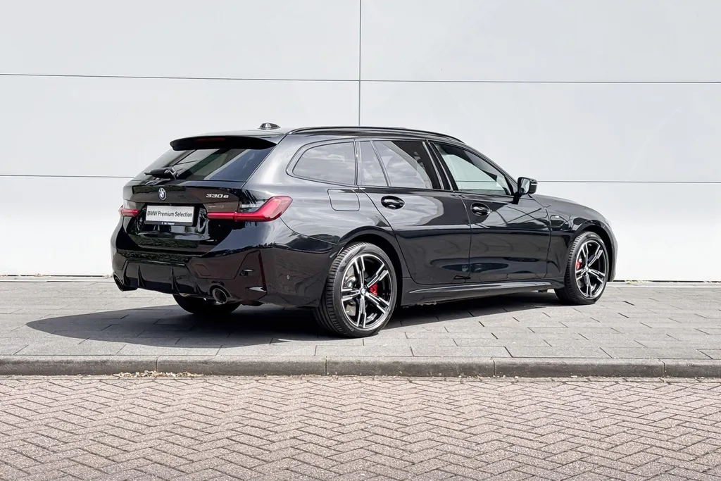 BMW 3 Serie Touring 330e
