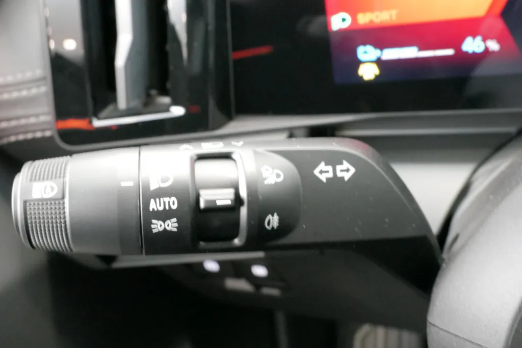 Renault Scénic E-Tech EV87 long range iconic Uit voorraad leverbaar OP = OP | €3.000 KORTING | 5 jaar garantie!