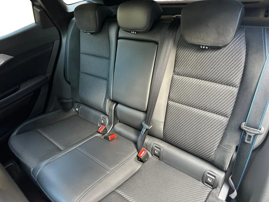Renault Austral 1.2 E-Tech full hybrid 200 esprit Alpine | Automaat | Automatische Achterklep | Cruise & Climate Control | Stoel & Stuurverwarming | Apple Carplay & Android Auto | Camera | 12 Maanden BOVAG Garantie