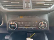 Ford Kuga 2.5 PHEV Vignale | Dealer onderhouden | Automaat | Adapt. Cruise control | BLIS | Elektr. achterklep | Winter pack | lederen bekleding | Parkeersensoren voor en achter | Camera voor en achter | Navigatie | Apple carplay & Android auto | B&O audio | Privac