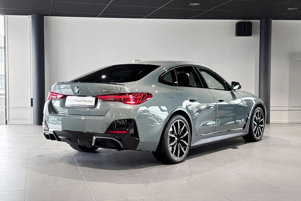 BMW i4 eDrive40