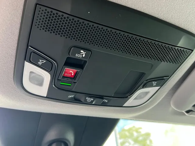 Honda Jazz 1.5 e:HEV Advance NIEUW | FULL HYBRID | APPLE CARPLAY | ANDROID AUTO | ACHTERUITRIJCAMERA | STOEL + STUURVERWARMING | NAVIGATIE |