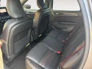 Renault Arkana 1.3 mild hybrid 160 R.S. line Apple Carplay/Android Auto , stoel en stuurverwarming , leder , lm velgen , navi , camera , cruise , tel .