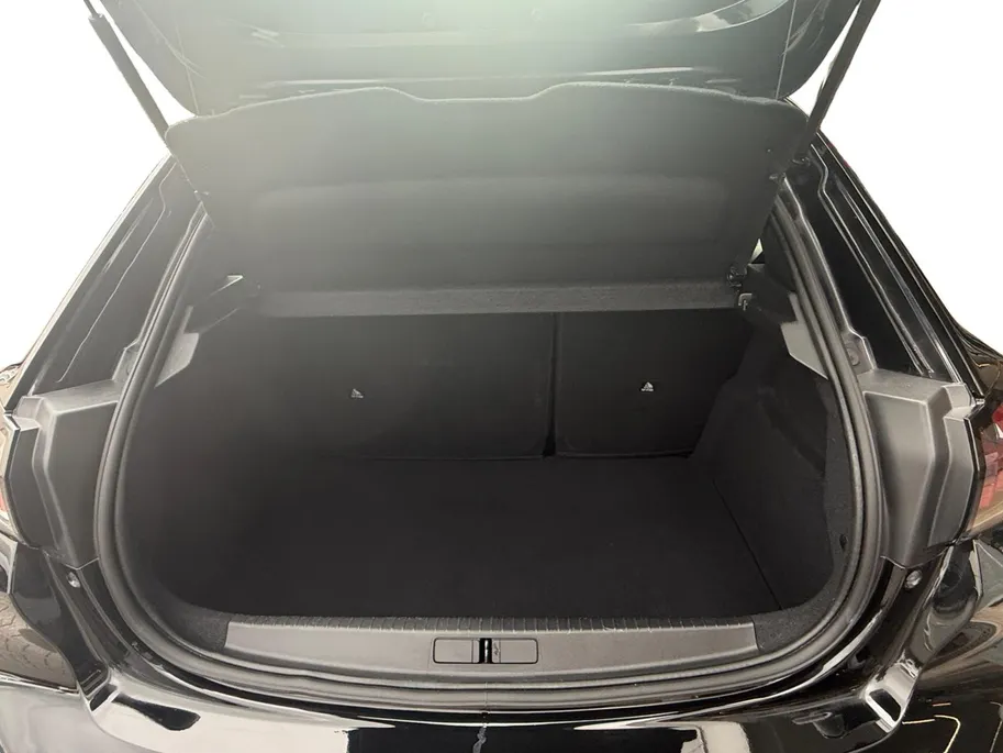 Peugeot 208 1.2 PureTech Active | AUTOMAAT | CARPLAY | CLIMATE / CRUISECONTROL | 12 Maanden garantie!