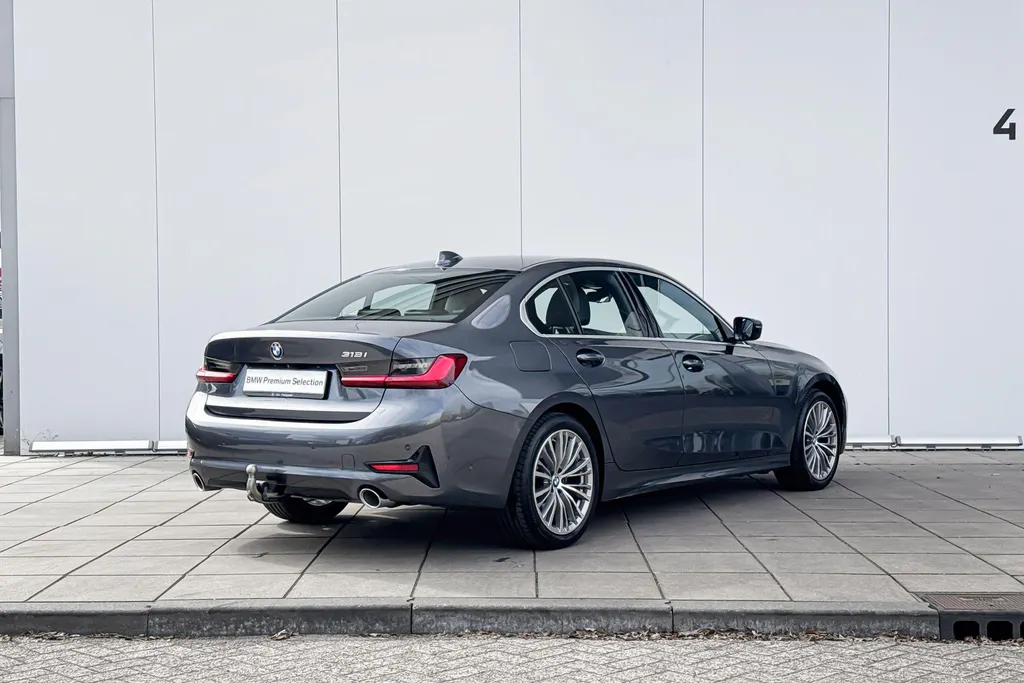 BMW 3 Serie Sedan 318i