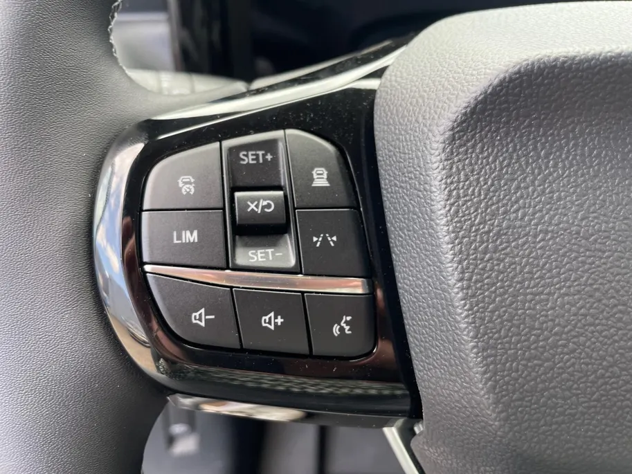 Ford E-Transit Courier Limited 44 kWh | 0,99% rente op financial lease| Trekhaak | Driver Assistance Pack | Climate Control |