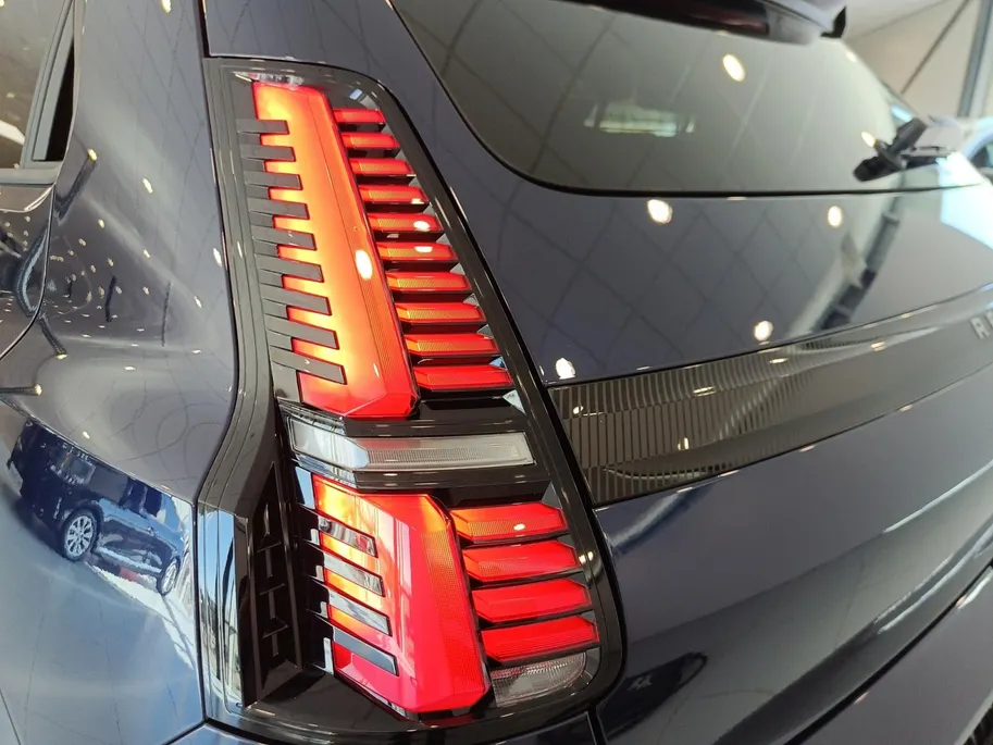Renault 5 urban range techno 40 kWh Uit voorraad leverbaar op = op