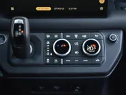 Land Rover Defender X 110 P400e