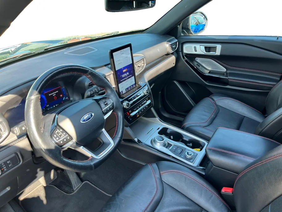 Ford Explorer 3.0 V6 EcoBoost PHEV ST-Line |7 persoons| Allweatherbanden| Apple Carplay/Android Auto|Rondomzicht camera| panorama-dak|12 Maanden Bovag garantie|
