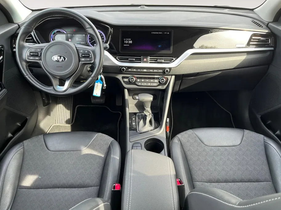 Kia Niro 1.6 GDi Hybrid DynamicLine | Lage kilometerstand | Dealeronderhouden | Climate Control | Parkeercamera | Parkeersensoren