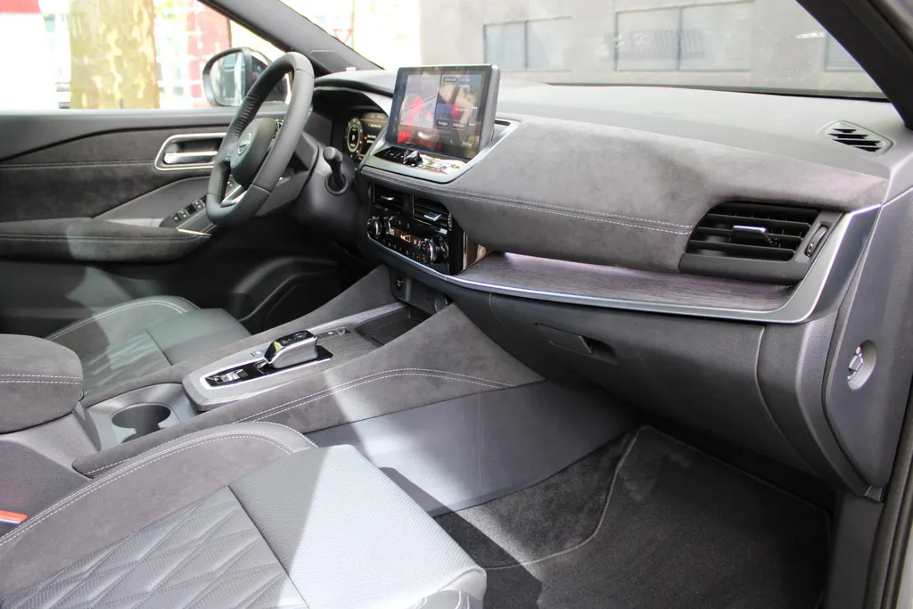 Nissan QASHQAI 1.5 e-Power Tekna Plus | DEMONSTRATIE AUTO | FULL OPTION | MASSAGESTOELEN | 360 CAMERA |