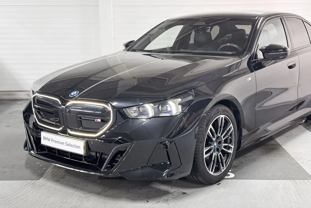 BMW i5 Sedan M60 xDrive