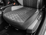 Volkswagen Polo 1.0 TSI 110pk DSG R-Line · Camera · Matrix LED · Stoelverwarming · Apple/Android Car Play · Sportstoelen · 16'Velgen · Stoelverwarming ·