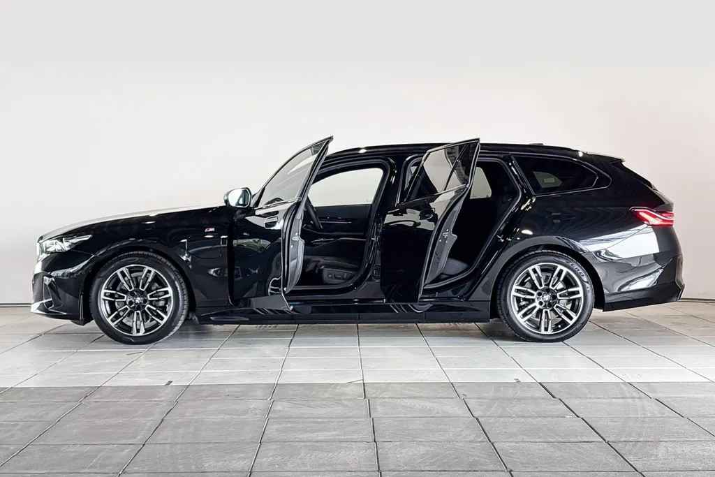 BMW 5 Serie Touring 530e M Sport Edition