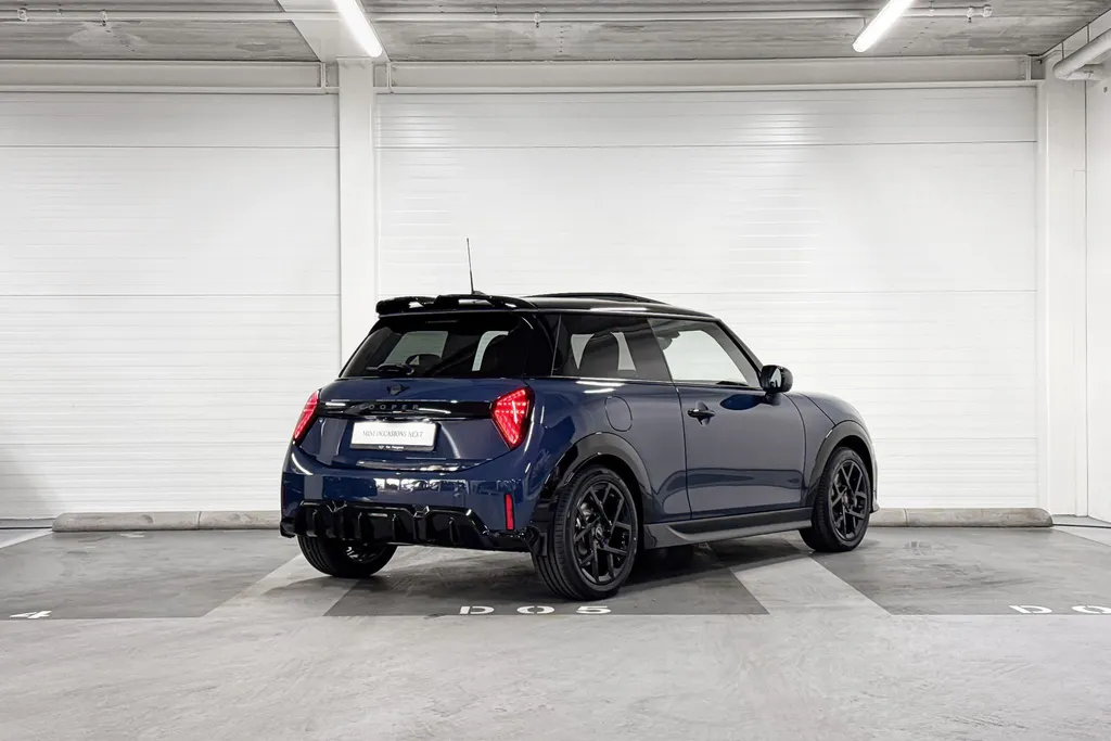 MINI Cooper 3-deurs Cooper C John Cooper Works S