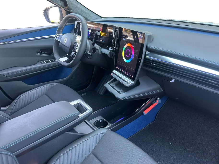Renault Scénic E-Tech EV87 long range esprit Alpine | Panorama Dak | Memory Stoelen | Harman & Kardon | Stoel- & Stuurverwarming | Apple Carplay & Android Auto | Sfeerverlichting | Rijdende Demo