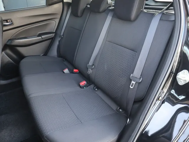 Suzuki Swift 1.2 Style Smart Hybrid AdaptiveCruise | Carplay | Keyless VERKOCHT
