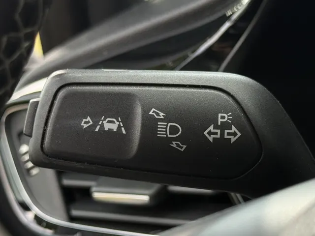 Ford Fiesta 1.0 EcoBoost 100pk 5dr Titanium | Camera | Navi | B&O | Verwarmbare voorruit | Apple Carplay & Android Auto | Cruise Control