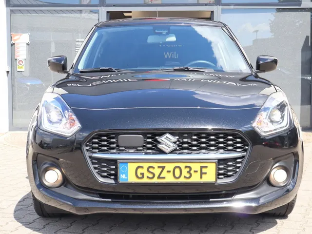 Suzuki Swift 1.2 Select Hybrid Adaptive Cruise | Carplay
