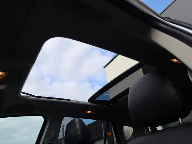 Suzuki S-Cross 1.4 BoosterJet High Automaat Executive Trekhaak | Leder | Adaptive Cruise VERKOCHT