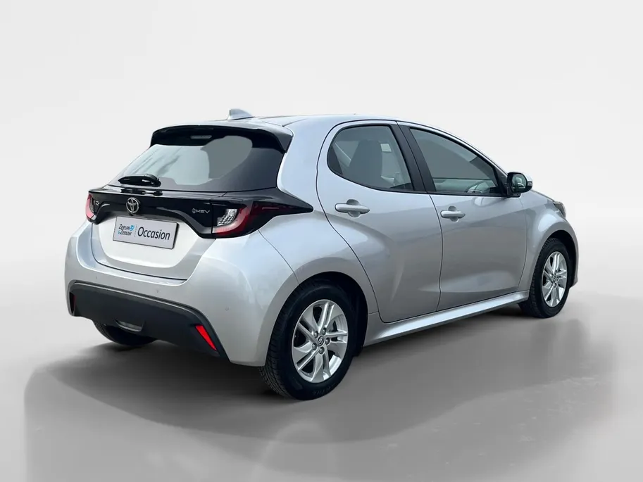 Toyota Yaris 1.5 Hybrid 115 Active | Apple Carplay | Android Auto | Parkeercamera | Parkeersensoren | Stoelverwarming