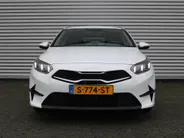 Kia Ceed Sportswagon 1.5 T-GDi MHEV DynamicPlusLine | Stoel- & stuurverwarming | Camera | LED | Navi | Elek. achterklep |