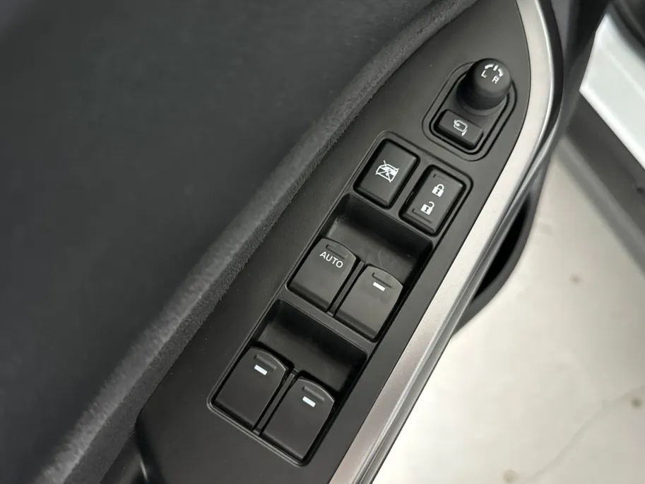 Suzuki Vitara 1.4 Boosterjet Smart Hybrid Style Automaat | Leder/Alcantara | Adaptieve Cruise Control | Apple Carplay/Android Auto