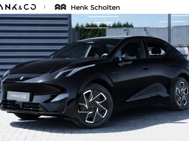 Lynk & Co 02