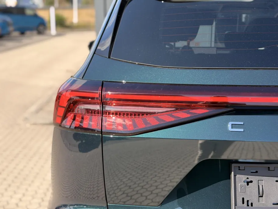 Chery TIGGO 8 1.5 Unique PHEV DRIVING ASSISTANCE I PANORAMA DAK I 7 PERS I VOL LEDER / ALCANTARA I APPLE CARPLAY / ANDROID AUTO I