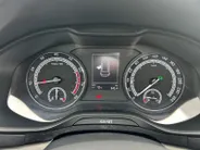 Škoda Karoq 1.5 TSI ACT Ambition Business |Cruise control adaptief| Elektrisch glazen panorama-dak| lichtmetalen velgen 18| Extra getint glas| 12 Maanden Bovag Garantie|