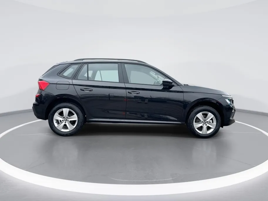 Škoda Kamiq Selection 1.0 TSI 85 kW / 115 PK SUV 6 versn. Hand | Privatelease €389,- | €1000,- INRUILPREMIE | UIT VOORRAAD LEVERBAAR!!