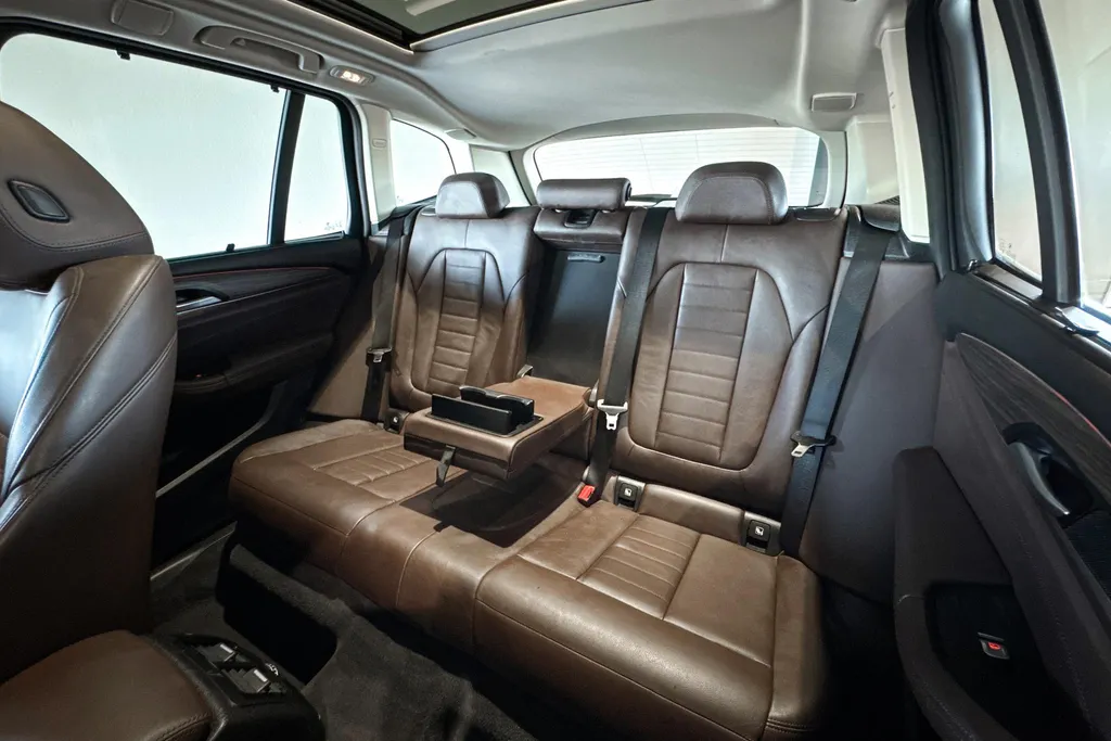 BMW X3 xDrive30i High Executive