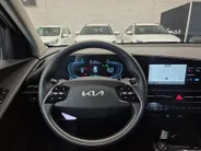Kia Niro 1.6 GDi Hybrid Dynamicline | Airco | Navi | Camera | Elektrische bestuurdersstoel | Privacy Glass | Dodehoek assistentie