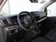 Toyota ProAce Long Worker 2.0 D-4D Challenger | Carplay | PDC | Airco | Cruise | Schuifdeur rechts |